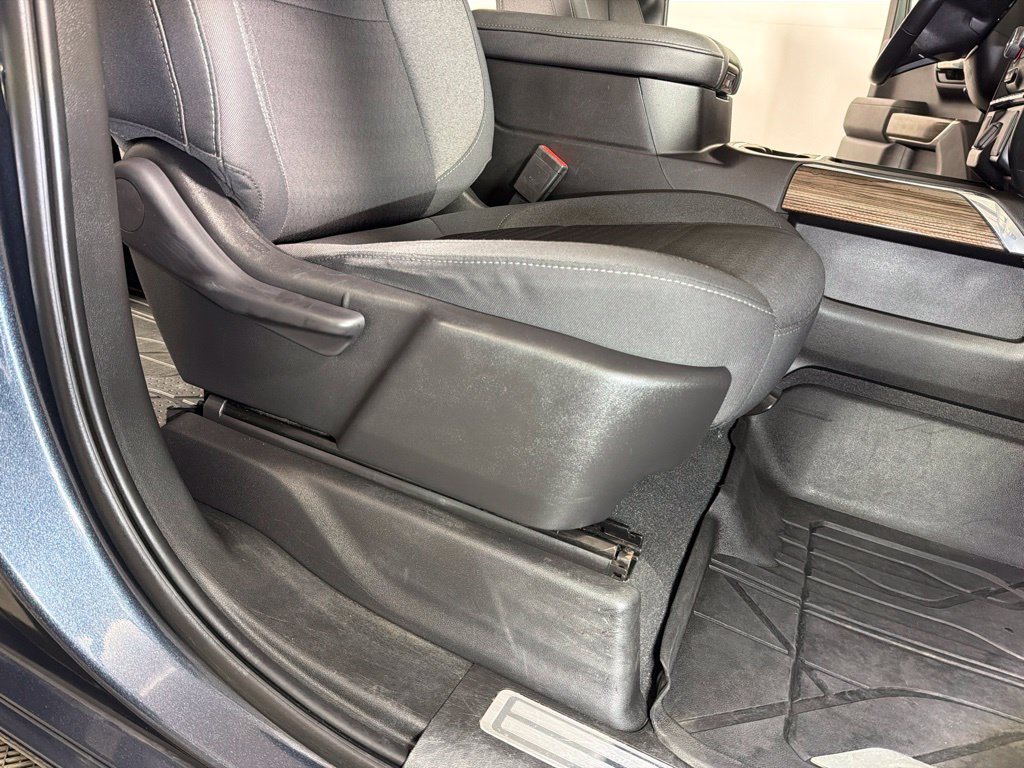 Used 2022 Chevrolet Silverado 1500 RST w/ LPO, Blackout Package AWD/4WD image 25