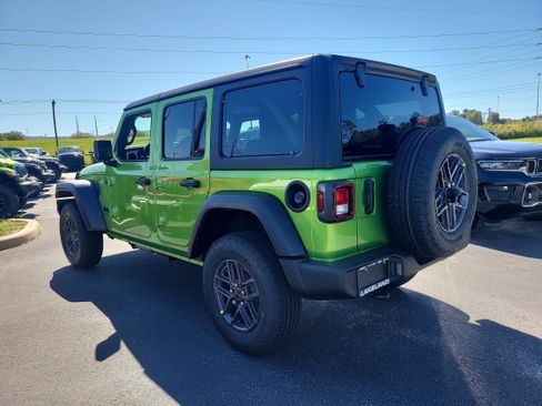 New 2026 Jeep Wrangler Sport S image 8