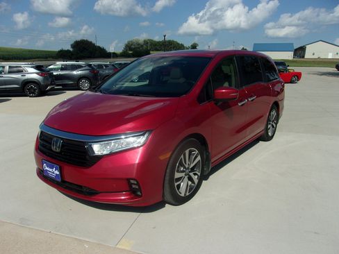 Used 2022 Honda Odyssey Touring image 6