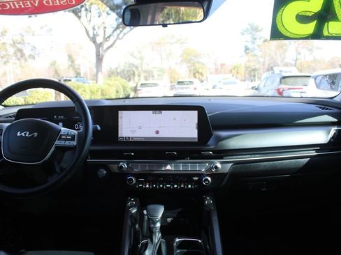 Used 2025 Kia Telluride S image 25