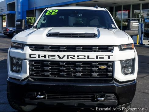 Used 2022 Chevrolet Silverado 2500 Custom w/ Custom Value Package image 7