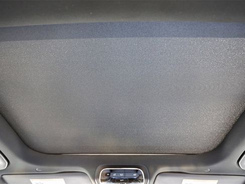 New 2025 Mercedes-Benz C 300 4MATIC Sedan image 16