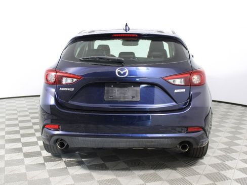 Used 2018 MAZDA MAZDA3 Grand Touring w/ Premium Equipment Package FWD image 15