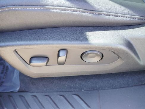 Certified 2023 Chevrolet Colorado LT w/ LT Convenience Package III image 20