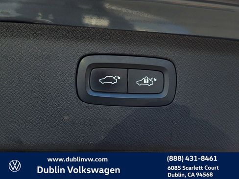 Used 2022 Volvo XC90 T8 Inscription w/ Advanced Package image 25