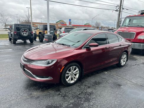 Used 2016 Chrysler 200 Limited w/ Comfort Group image 2