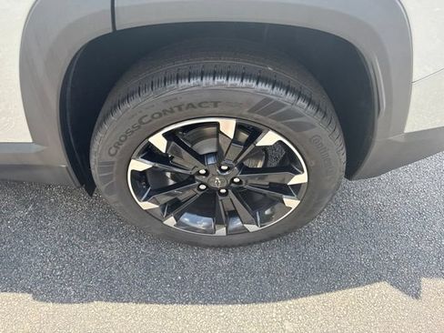 New 2026 Chevrolet Equinox RS w/ Safety and Technology Package FWD image 21