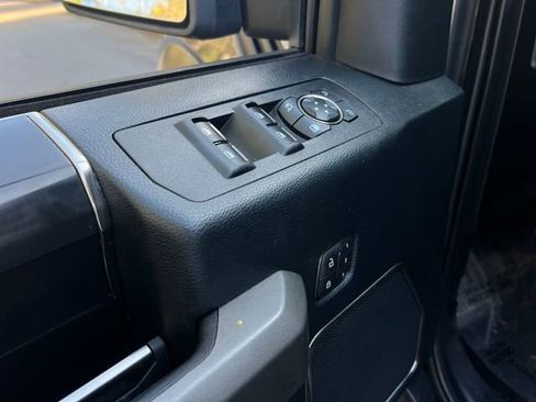 Used 2019 Ford F150 Raptor w/ Equipment Group 802A Luxury image 11