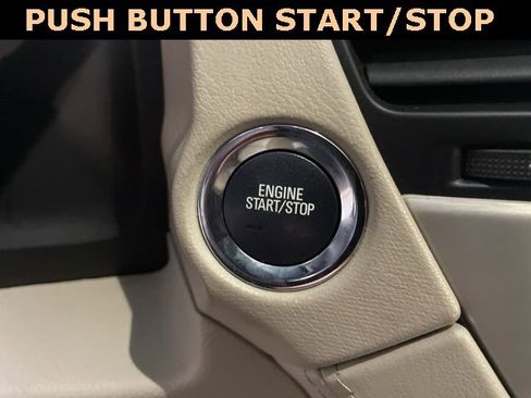 Used 2018 GMC Yukon XL Denali w/ Denali Ultimate Package image 23