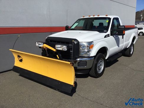 Used 2015 Ford F250 XL w/ Power Equipment Group image 6