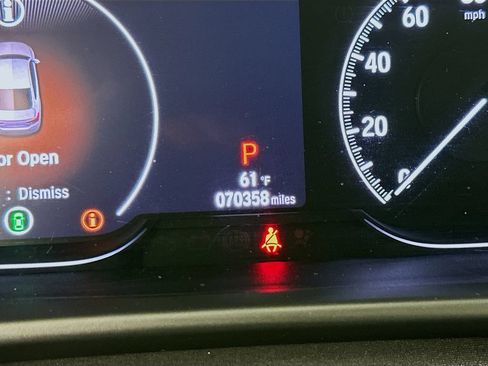 Used 2018 Honda Accord LX image 13
