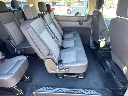 Used 2023 Ford Transit 350 XLT image 21