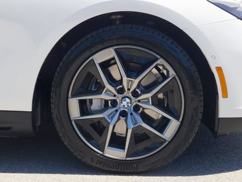 Used 2026 BMW i5 eDrive40 RWD image 7