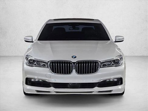 Used 2018 BMW ALPINA B7 xDrive AWD/4WD image 2