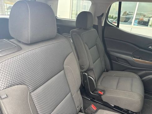Used 2020 GMC Acadia SLE w/ Driver Convenience Package FWD image 22