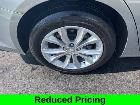 Used 2024 Chevrolet Malibu LT image 43