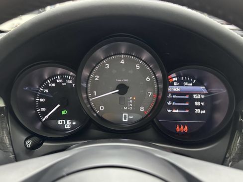 Used 2024 Porsche Macan S image 23