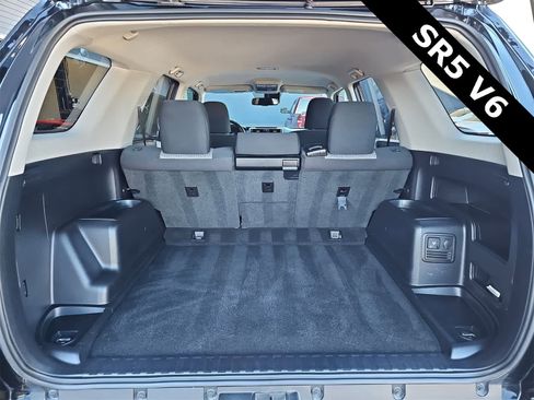 Used 2024 Toyota 4Runner SR5 image 23