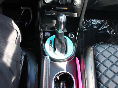 Used 2019 Volkswagen Beetle 2.0T Final Edition SEL image 25