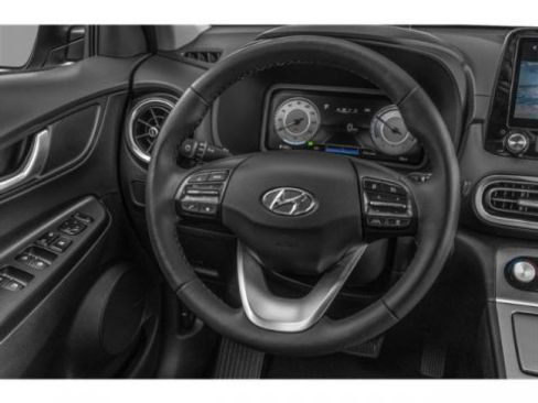 Used 2023 Hyundai Kona SE image 10