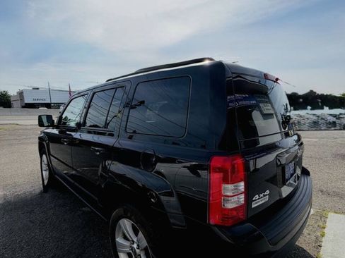 Used 2016 Jeep Patriot Sport w/ Power Value Group AWD/4WD image 6