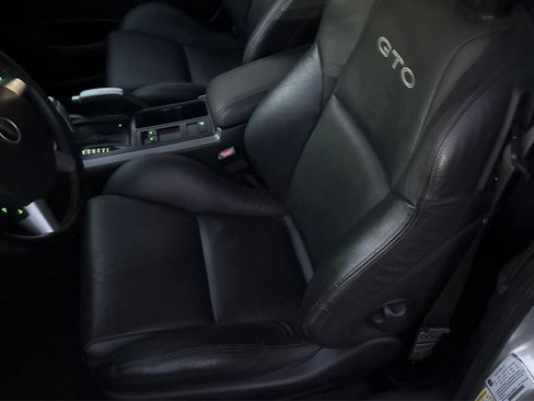 Used 2006 Pontiac GTO image 22
