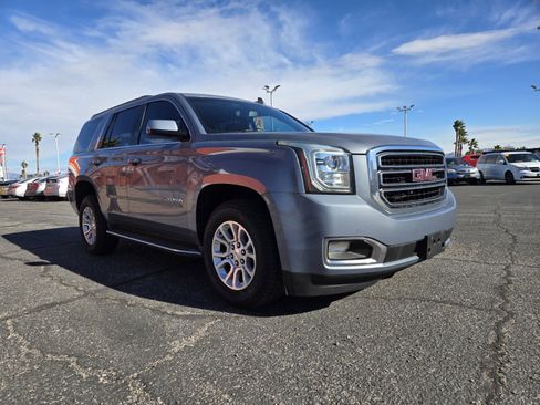 Used 2016 GMC Yukon SLE image 4