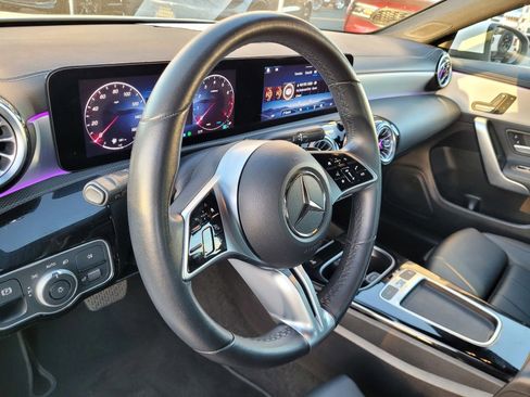 Used 2025 Mercedes-Benz CLA 250 4MATIC image 12