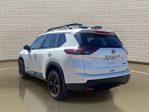 Used 2025 Nissan Rogue SV w/ Rock Creek Premium Package AWD/4WD image 7