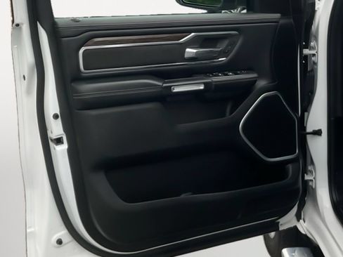 Used 2020 RAM 1500 Laramie AWD/4WD image 12