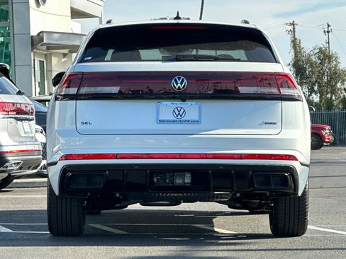 New 2026 Volkswagen Atlas Cross Sport SEL R-Line AWD/4WD image 6