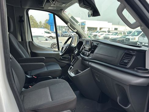 Used 2021 Ford Transit 350 XLT image 9