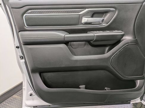 Used 2025 RAM 1500 Big Horn AWD/4WD image 8