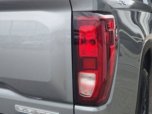 New 2026 GMC Sierra 1500 Elevation AWD/4WD image 8