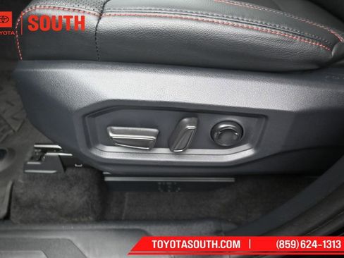 Used 2025 Toyota Tundra TRD Pro AWD/4WD image 28