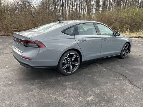 New 2026 Honda Accord SE image 2