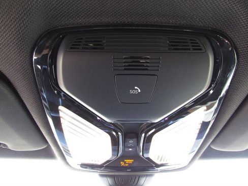 Used 2020 BMW X5 sDrive40i w/ Executive Package image 21