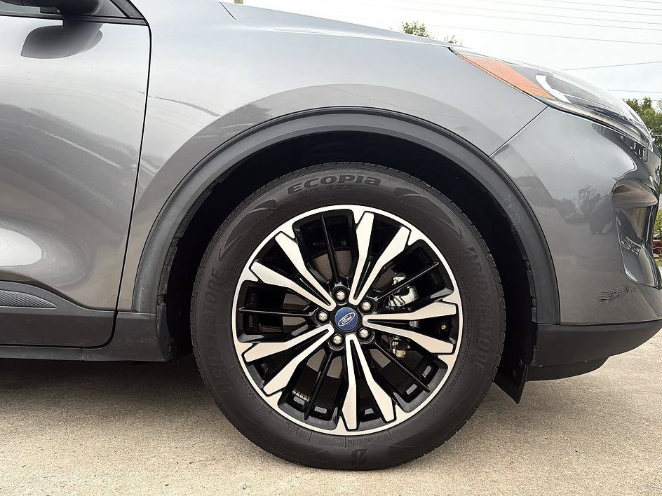 Used 2021 Ford Escape SE w/ SE Sport Appearance Package FWD image 27
