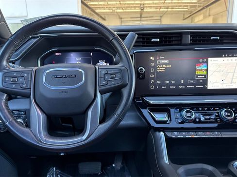 Used 2024 GMC Sierra 3500 Denali Ultimate image 15