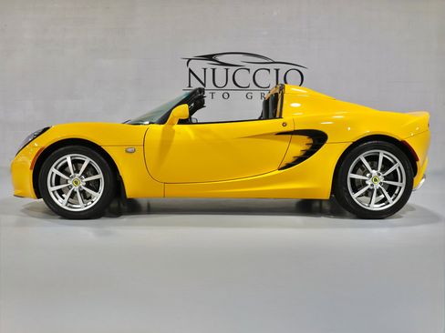 Used 2007 Lotus Elise RWD image 6