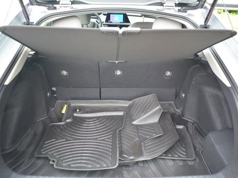 Used 2023 Toyota Prius LE AWD/4WD image 20