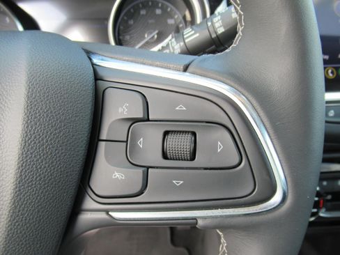 Used 2023 Buick Encore GX Select w/ Safety Package II FWD image 23