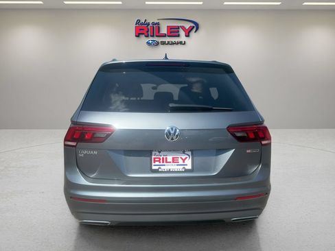 Used 2019 Volkswagen Tiguan SE w/ Panoramic Sunroof Package AWD/4WD image 5