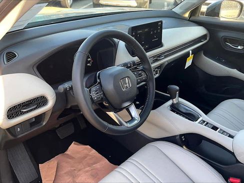 New 2026 Honda HR-V EX-L image 9