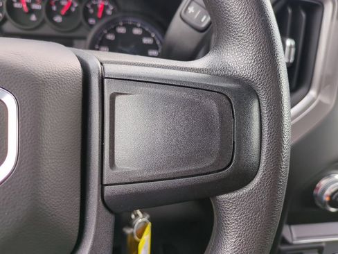 Used 2022 GMC Sierra 2500 Pro w/ Convenience Package image 25