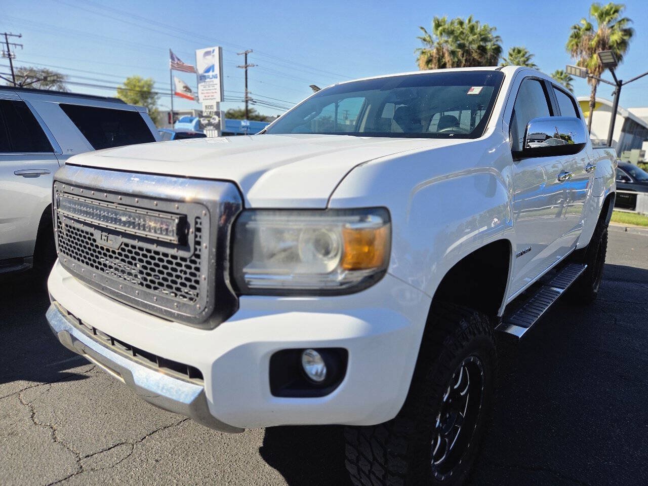 Used 2016 GMC Canyon SLT AWD/4WD image 3