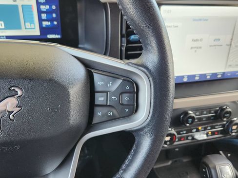Used 2021 Ford Bronco Wildtrak AWD/4WD image 18
