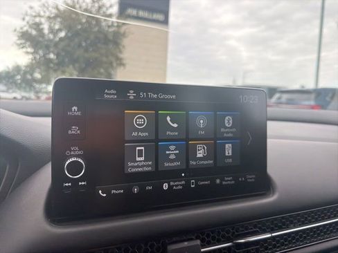 Used 2025 Honda HR-V EX-L image 18