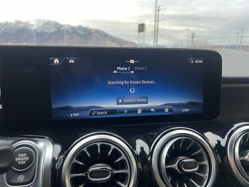 Certified 2025 Mercedes-Benz GLB 250 4MATIC image 20