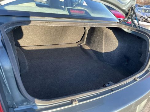 Used 2005 Chrysler 300 Touring image 17